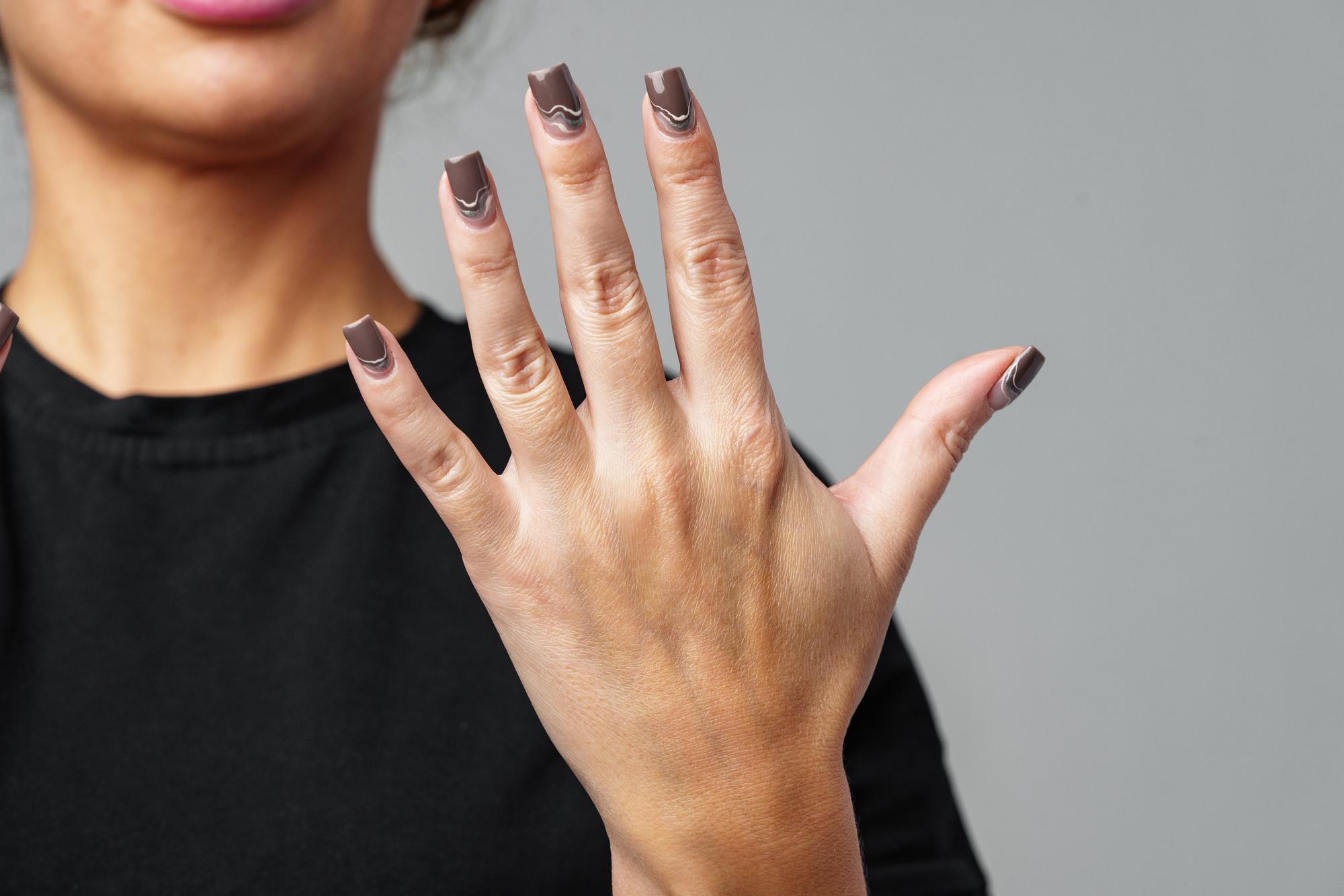 Dr11518 Nail 1 1 Hori Cr Gray Brown